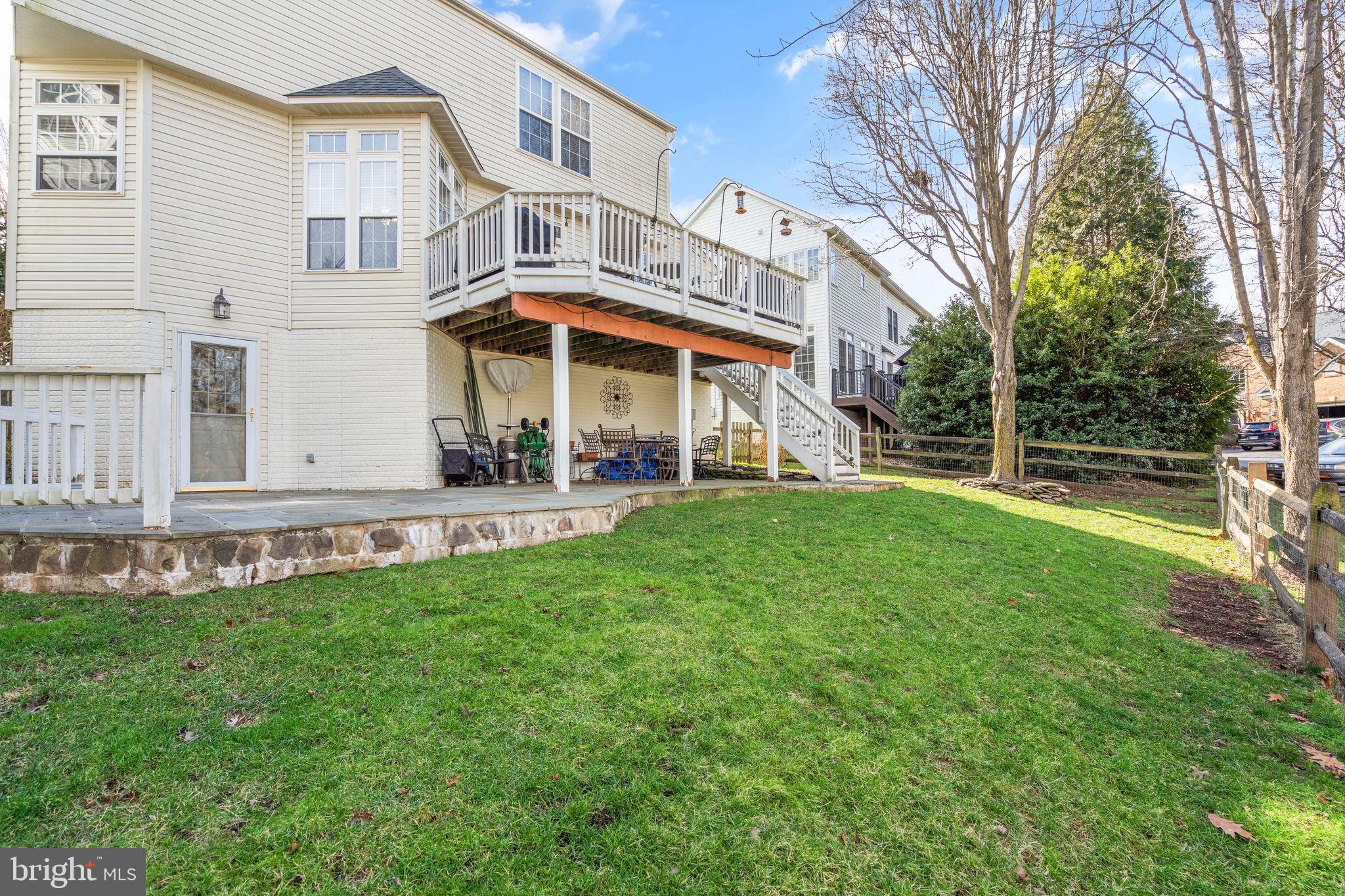 VIRGINIA OAKS - Residential