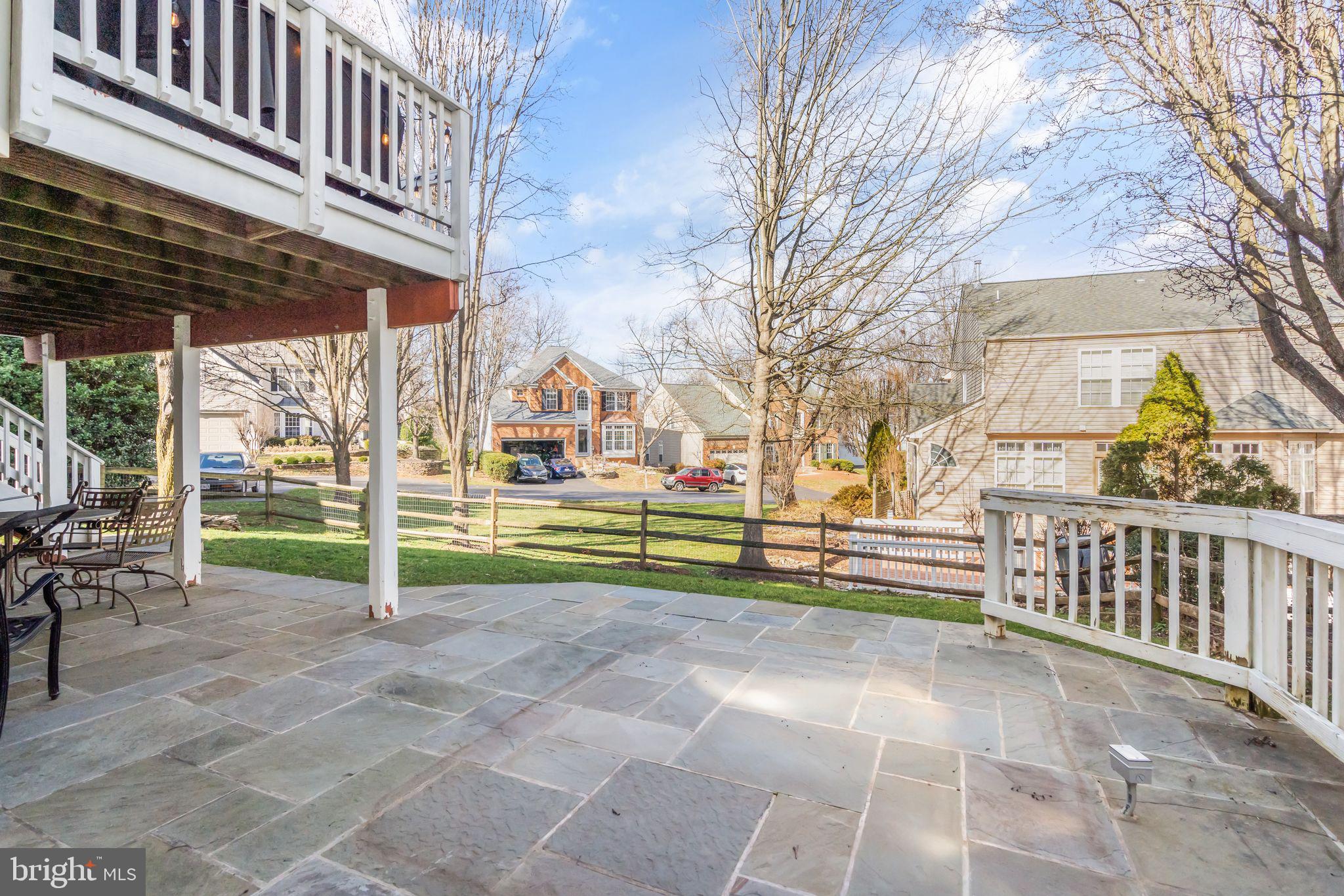 VIRGINIA OAKS - Residential