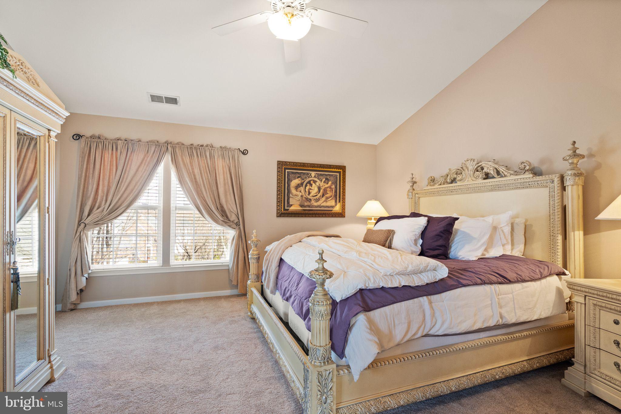 VIRGINIA OAKS - Residential