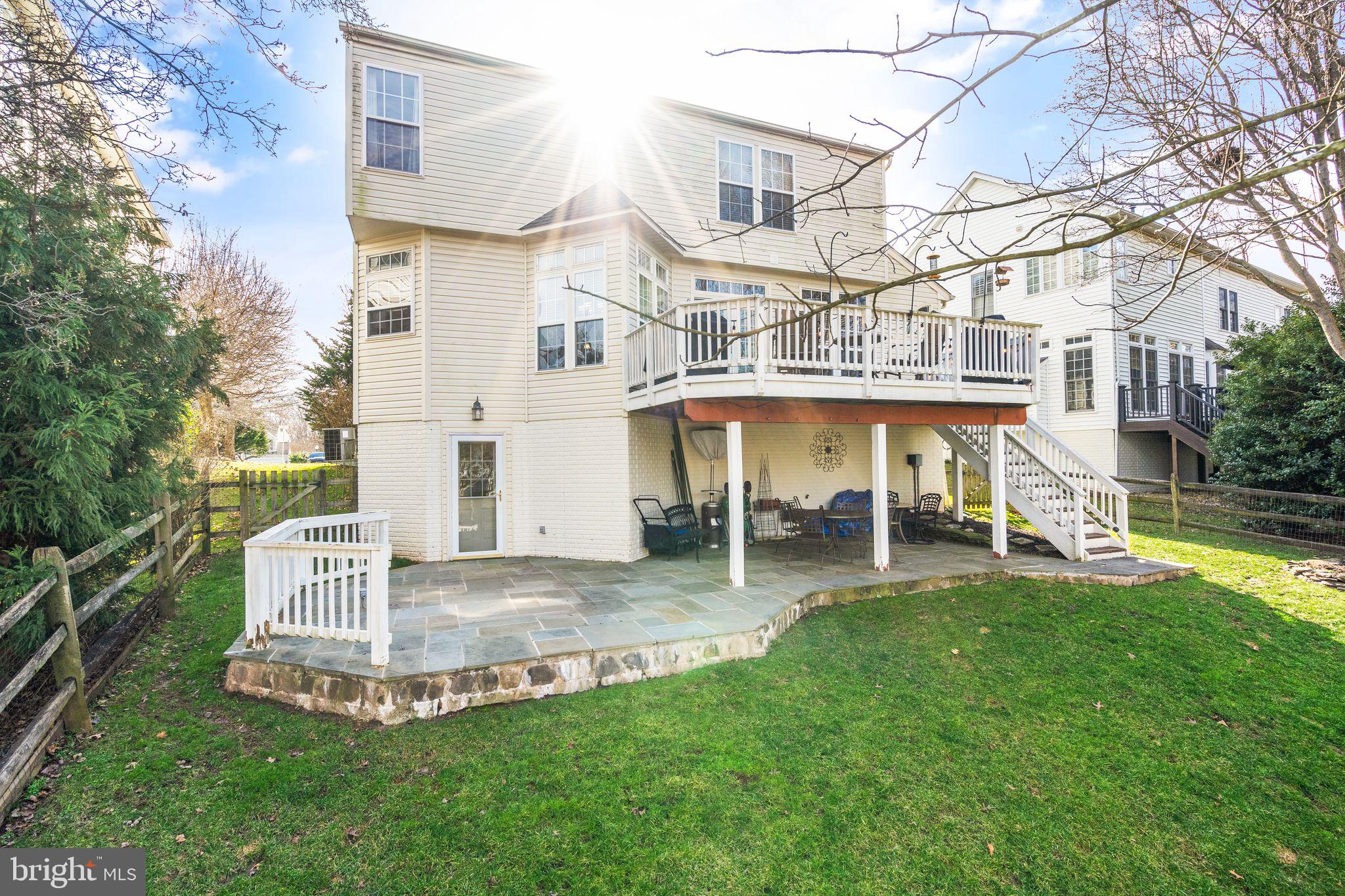 VIRGINIA OAKS - Residential