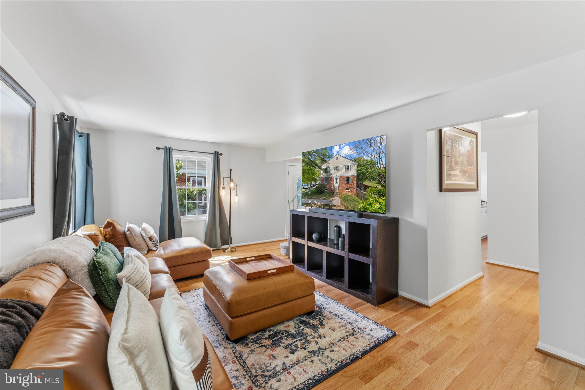 HERITAGE SQUARE - Residential