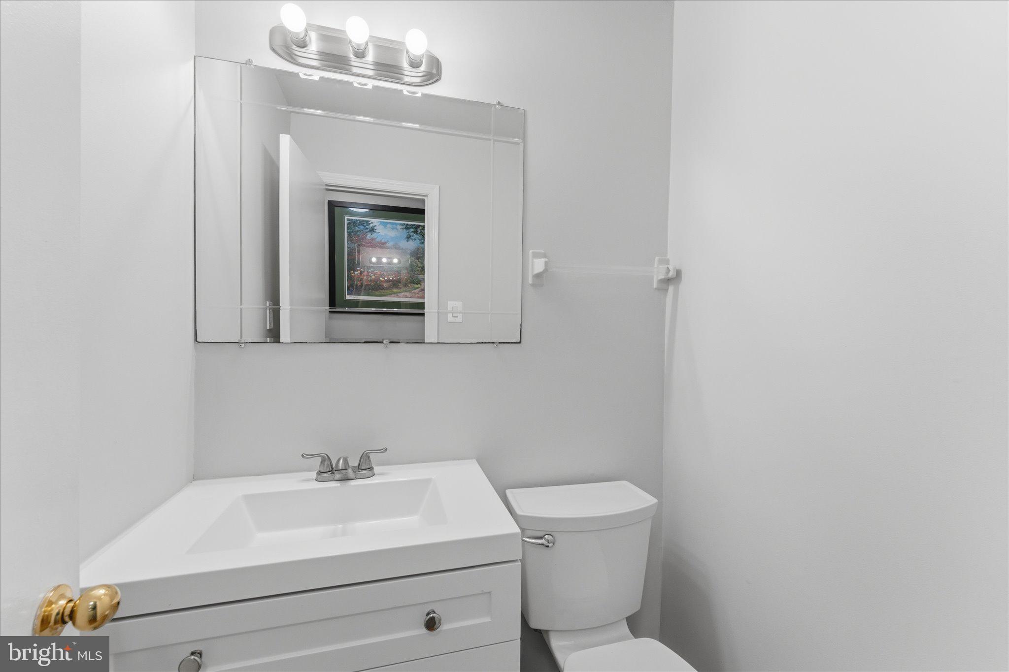 HERITAGE SQUARE - Residential