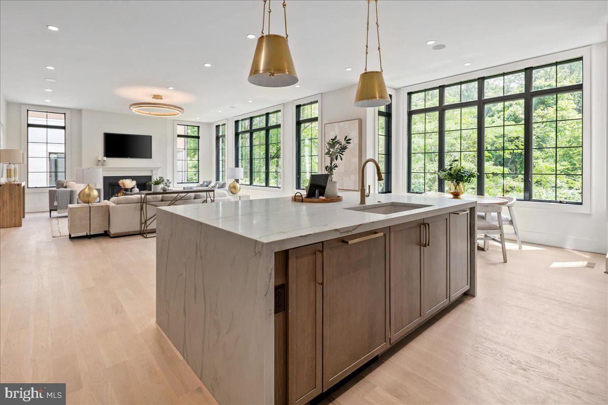 BROYHILL LANGLEY ESTATES - Residential