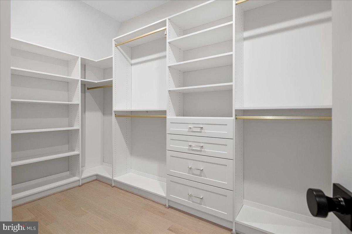 BROYHILL LANGLEY ESTATES - Residential