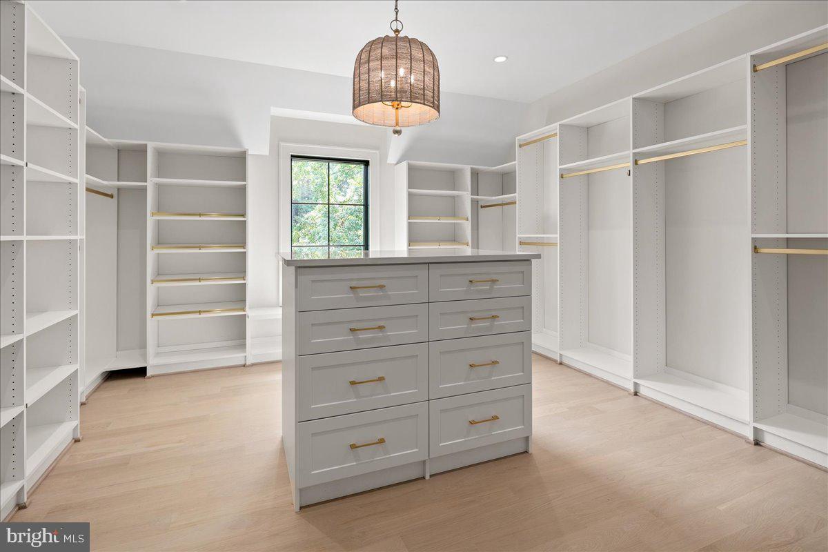 BROYHILL LANGLEY ESTATES - Residential