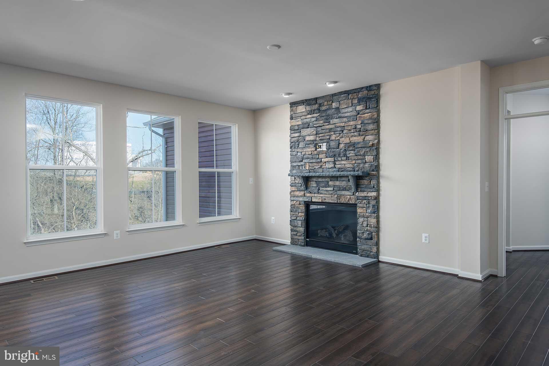 SNOWDEN BRIDGE - Residential