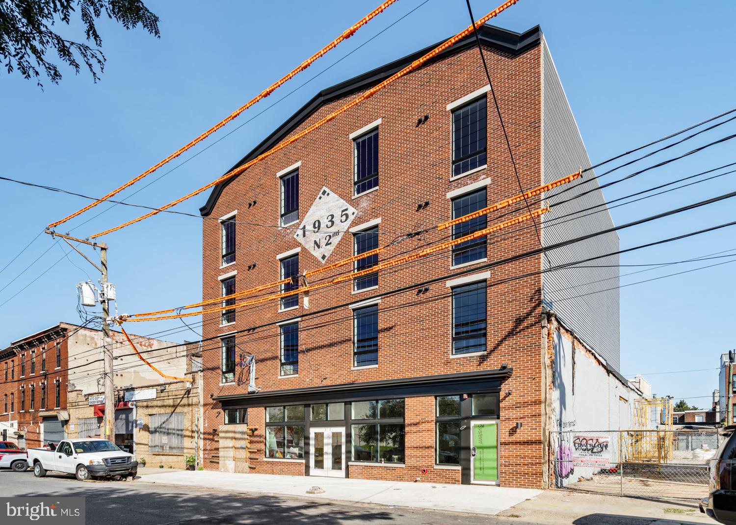 OLDE KENSINGTON - Residential Lease