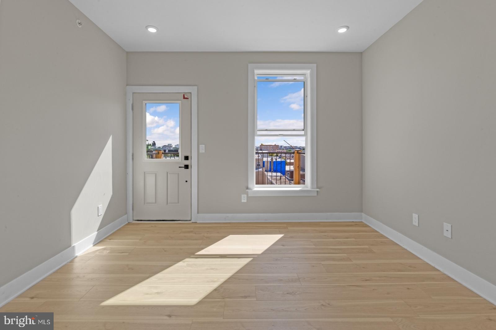 OLDE KENSINGTON - Residential Lease