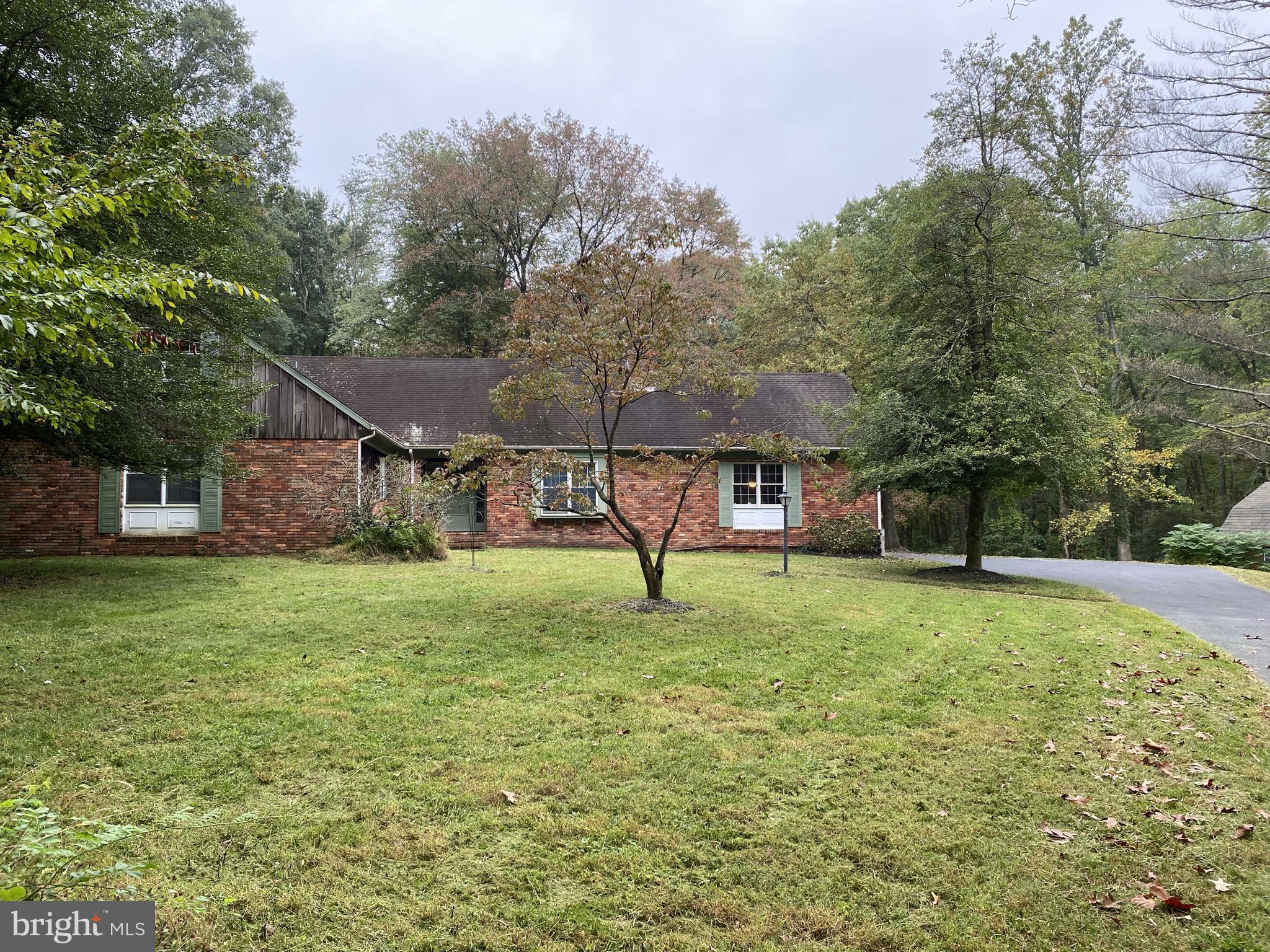 KINGSVILLE - Residential