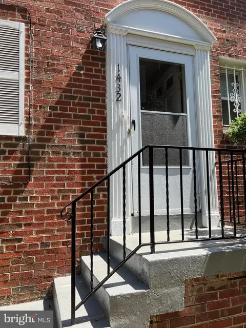 MLS: DCDC2196452
