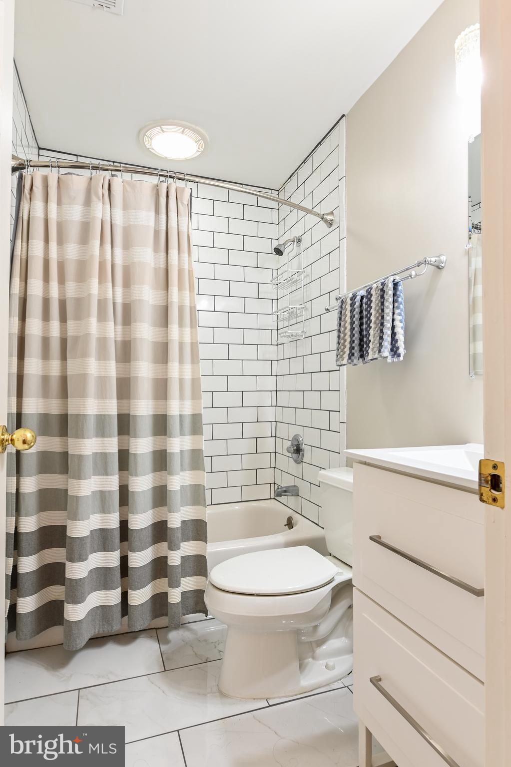 BEVERLEY BEACH - Residential