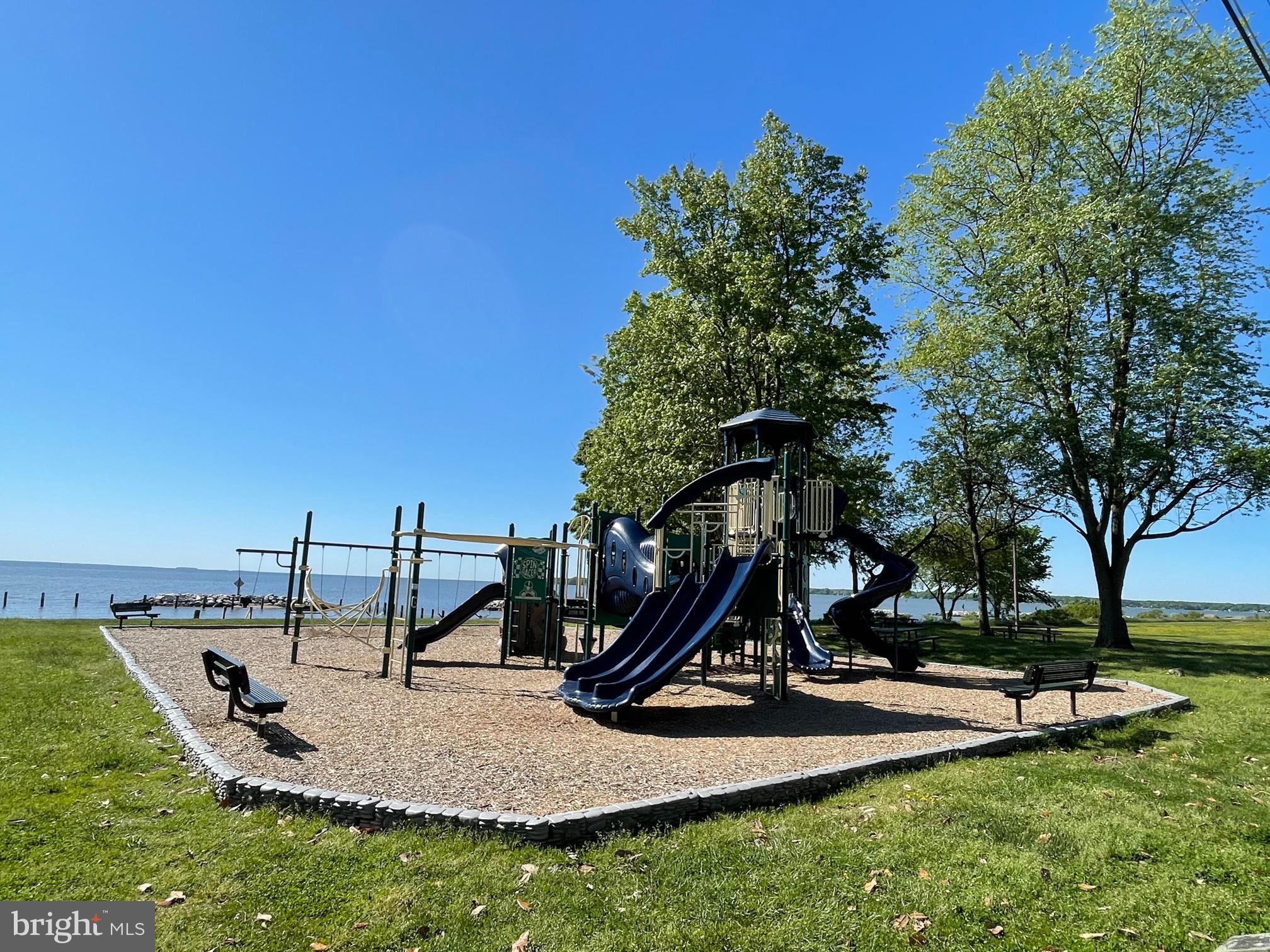 BEVERLEY BEACH - Residential