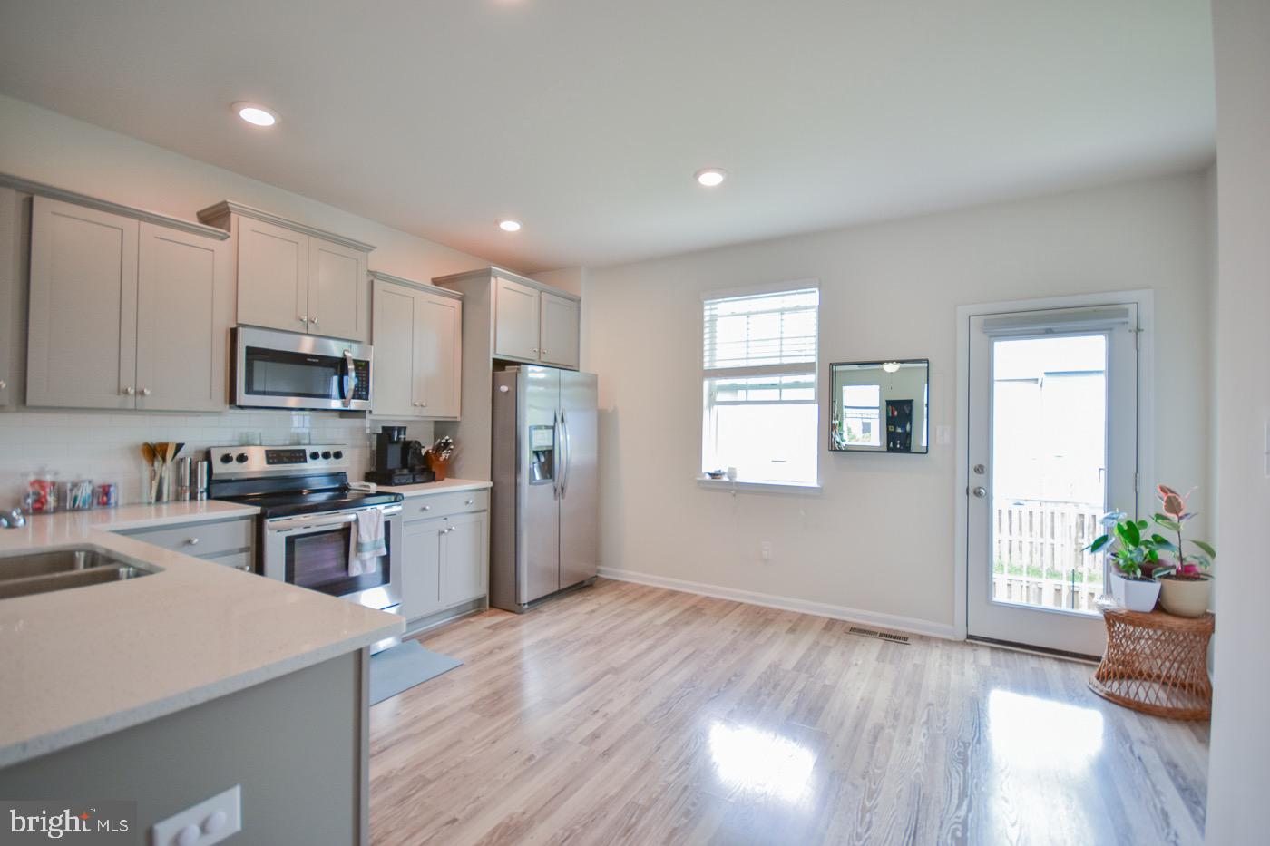 BERKELEY RIDGE - Residential