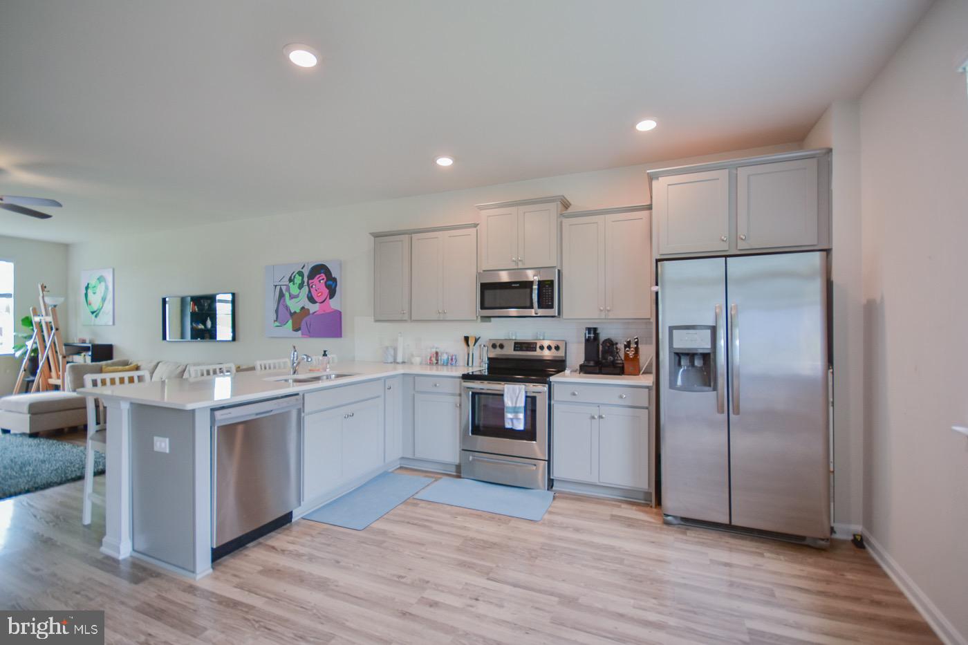 BERKELEY RIDGE - Residential