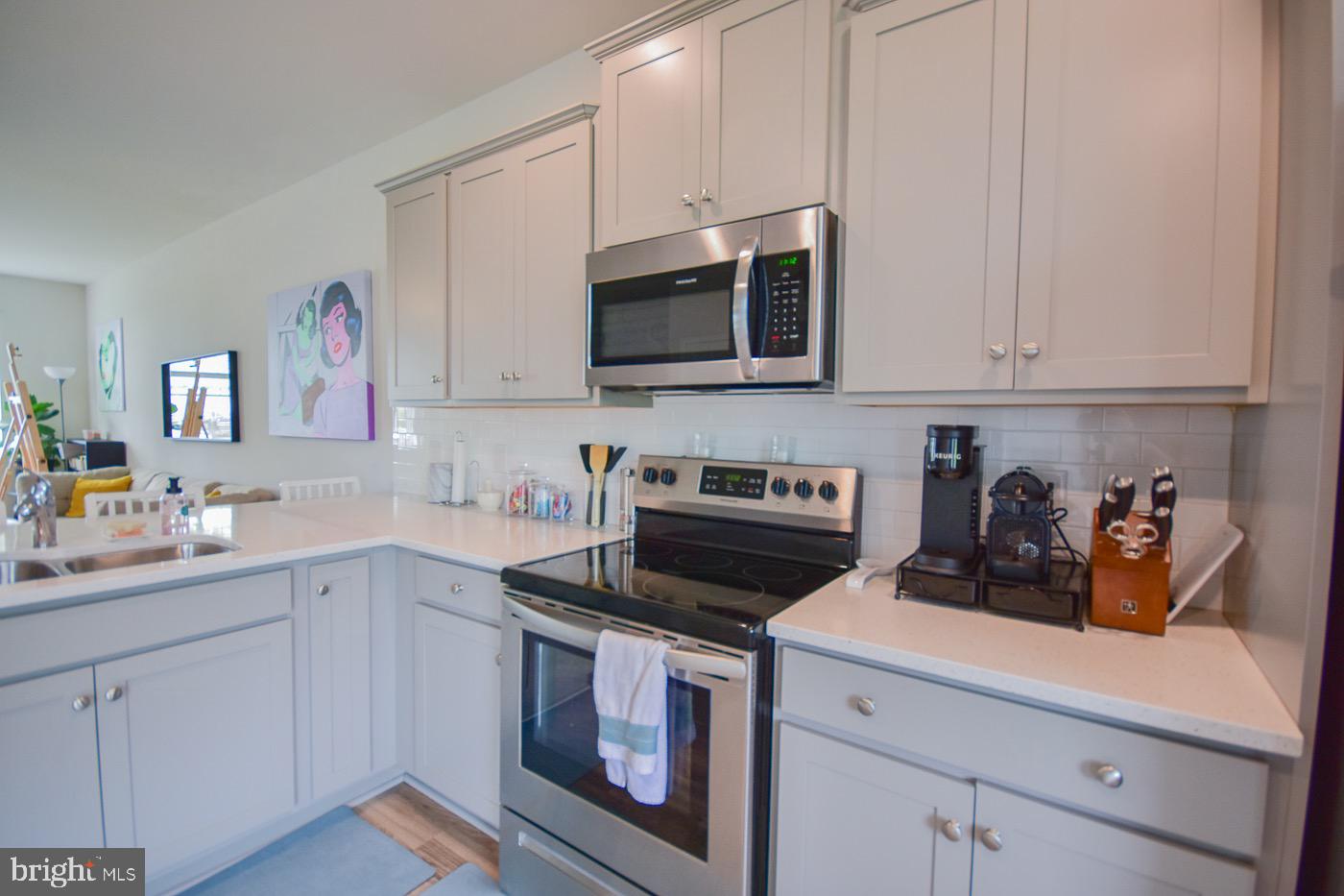 BERKELEY RIDGE - Residential