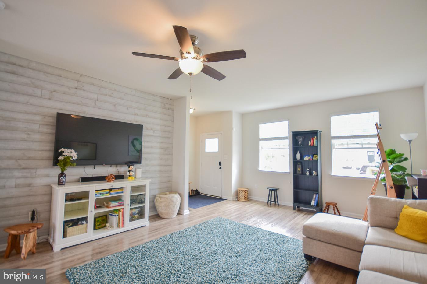 BERKELEY RIDGE - Residential