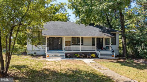 101, 103 W MAIN STREET W BOYCE VA 22620