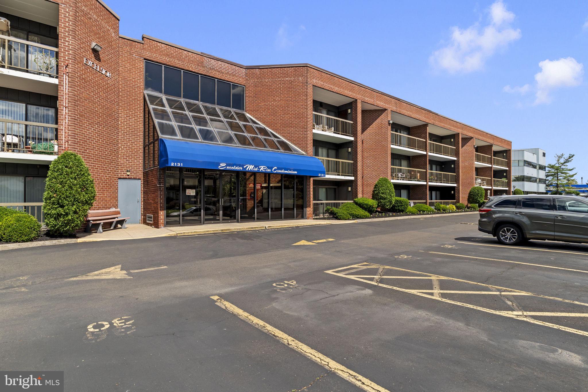 2131 WELSH ROAD 00 303