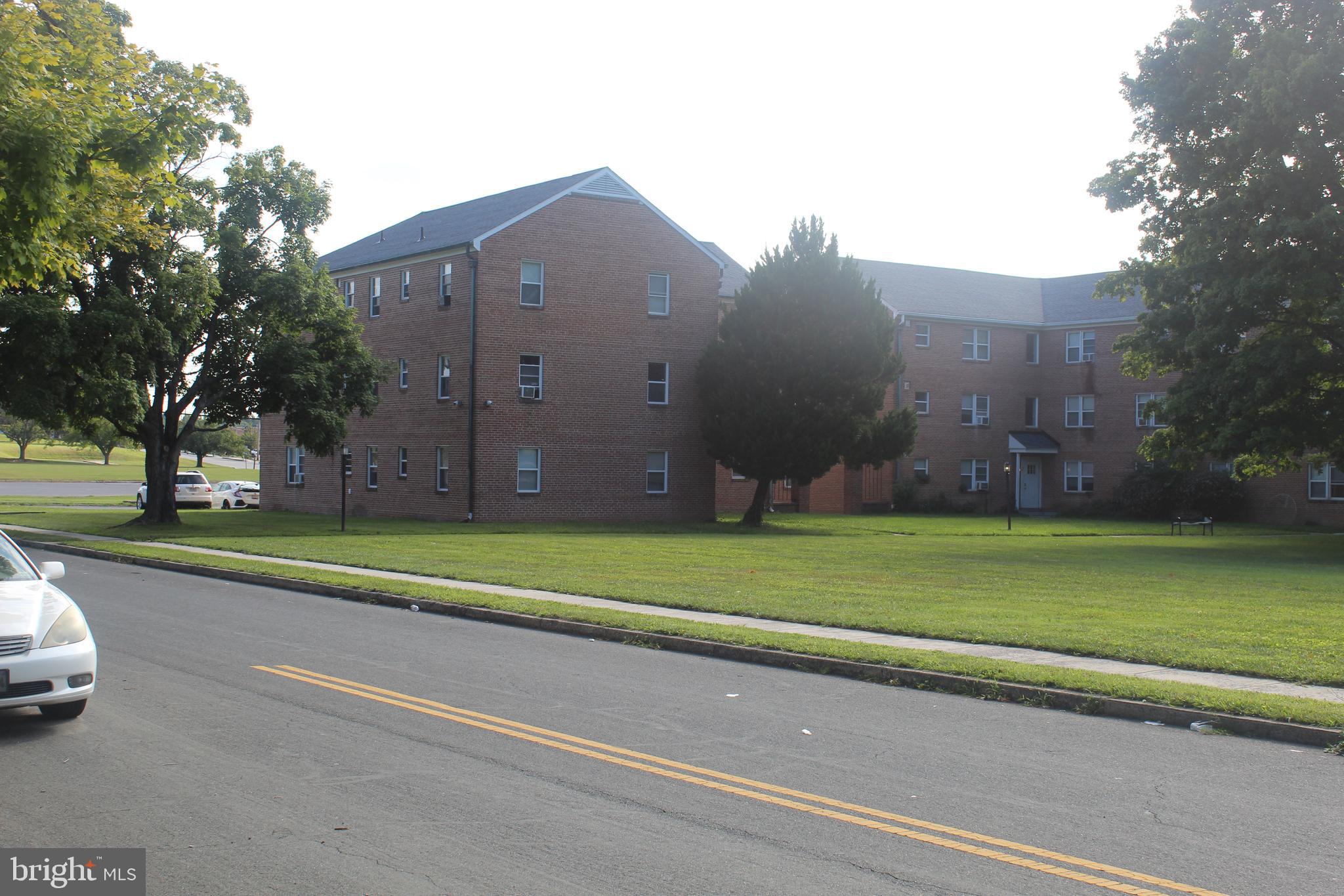 300 NORTHERN AVENUE APT 4H
