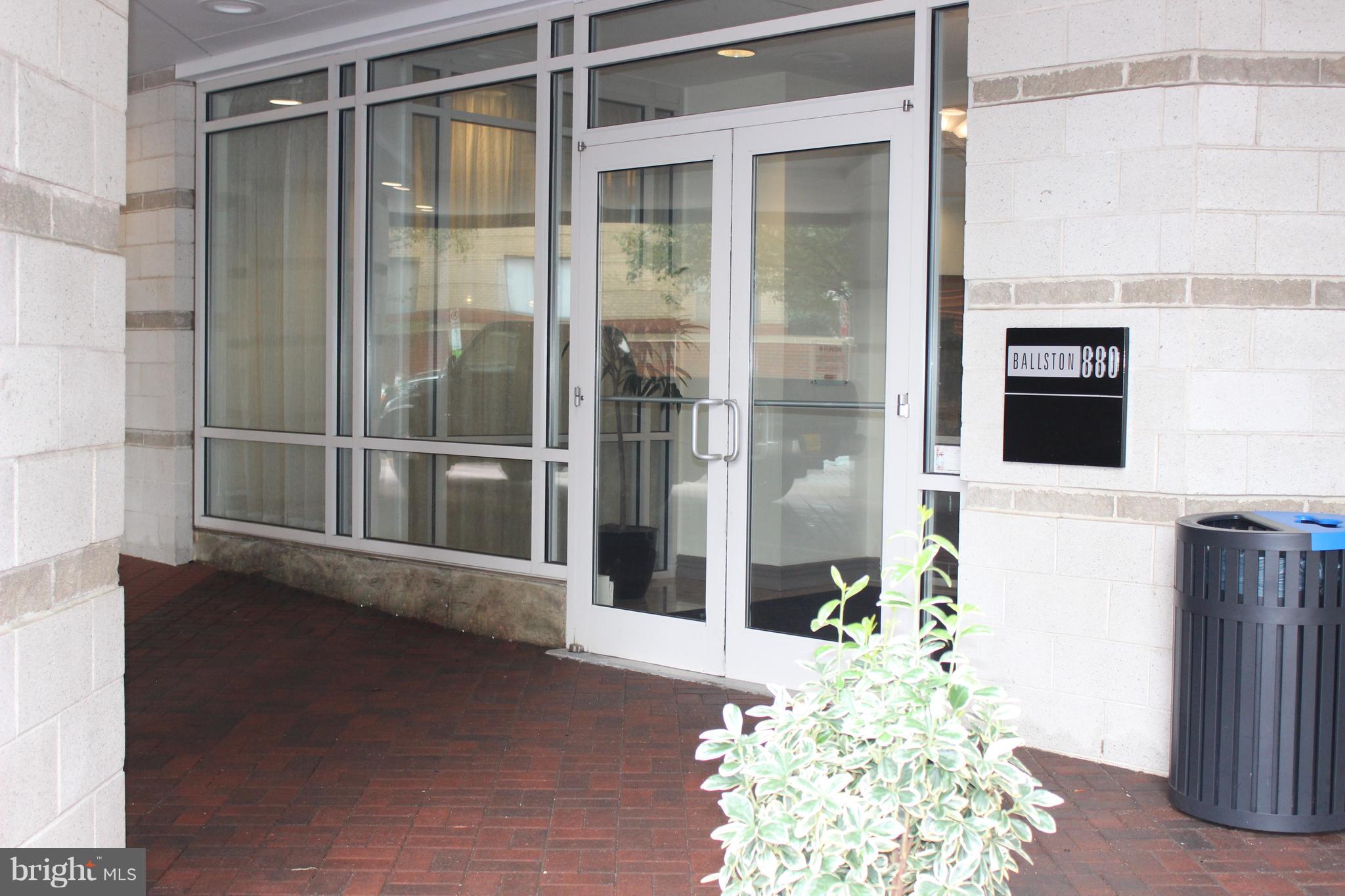 BALLSTON - Residential Lease