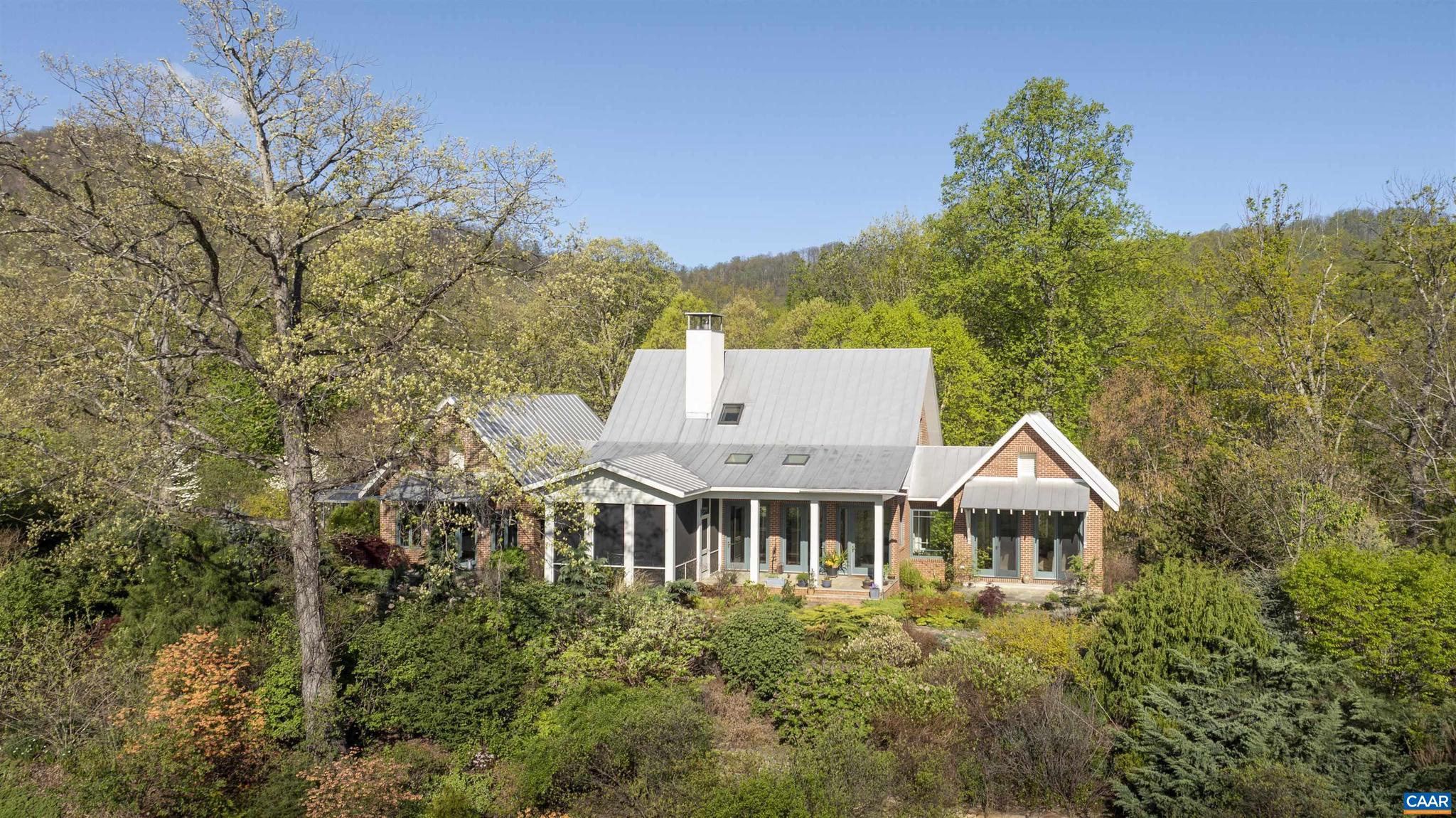 BUNDORAN FARM - Residential