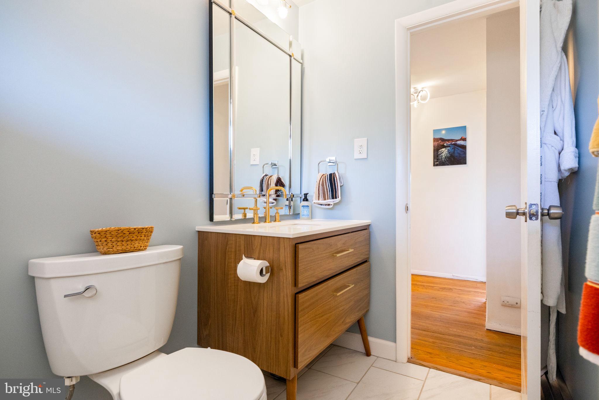 FOREST HILLS OF FAIRFAX - Residential