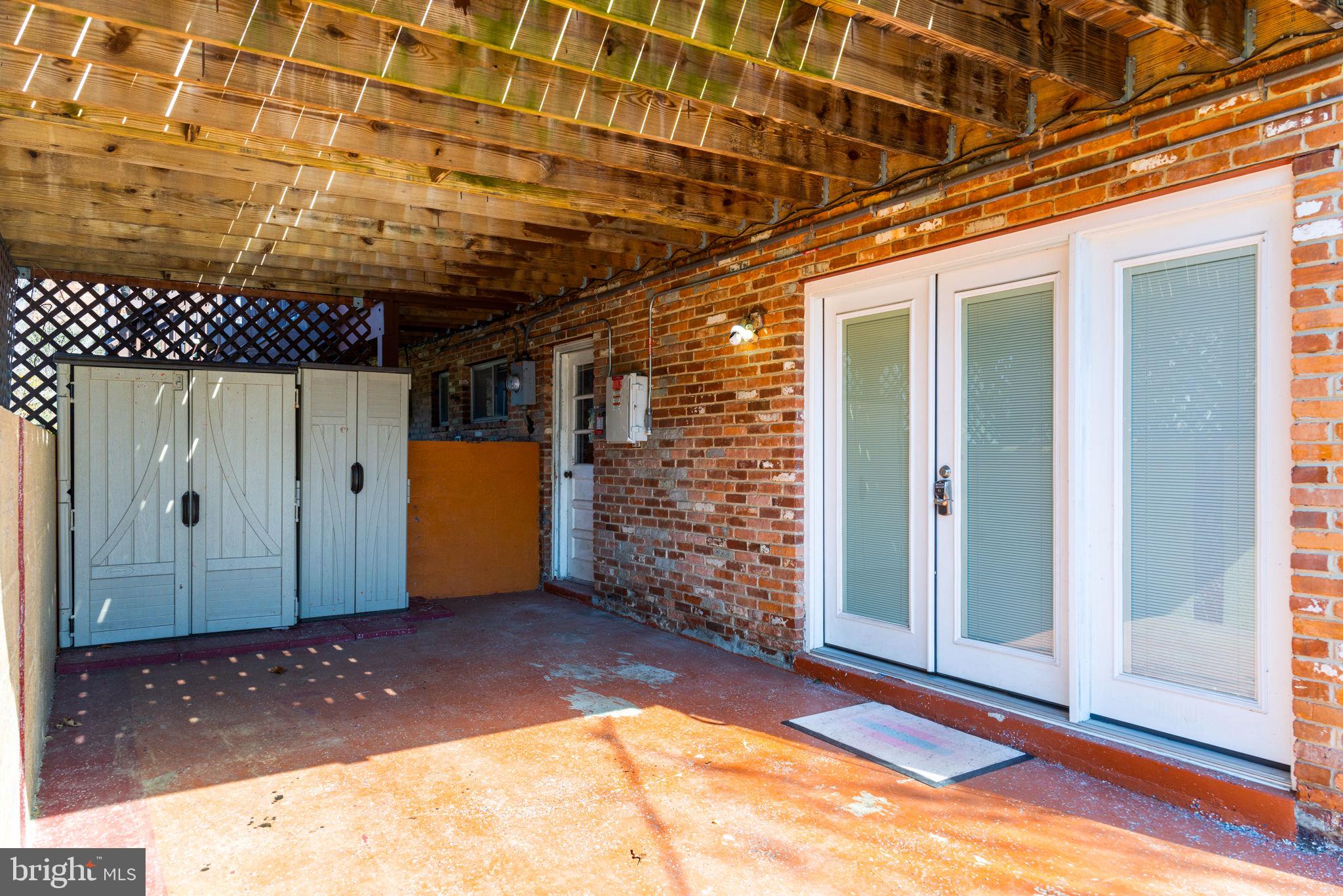 FOREST HILLS OF FAIRFAX - Residential