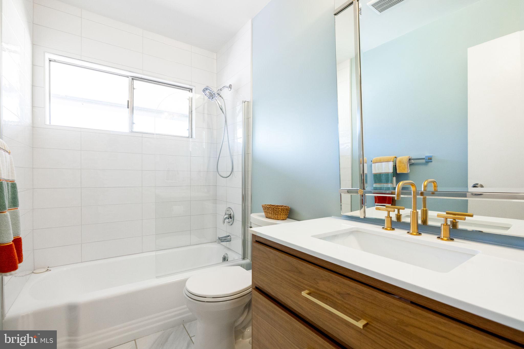 FOREST HILLS OF FAIRFAX - Residential