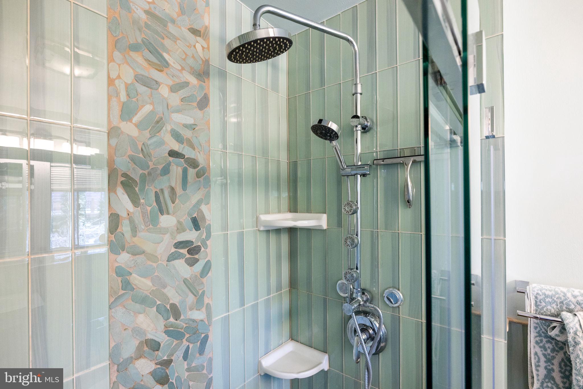 FOREST HILLS OF FAIRFAX - Residential