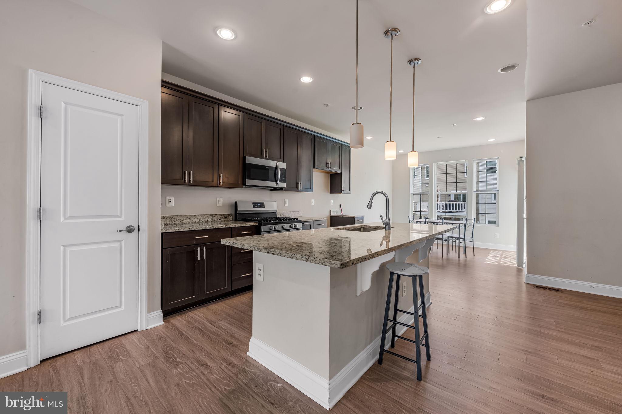 507 HEATHLAND TRAIL