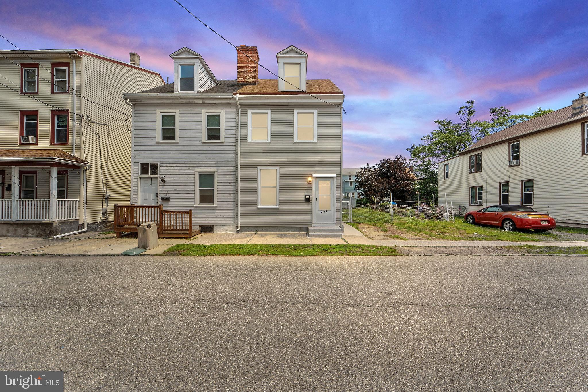 223 HUDSON STREET
