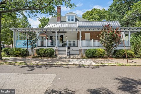 563 HADDON AVENUE COLLINGSWOOD NJ 08108