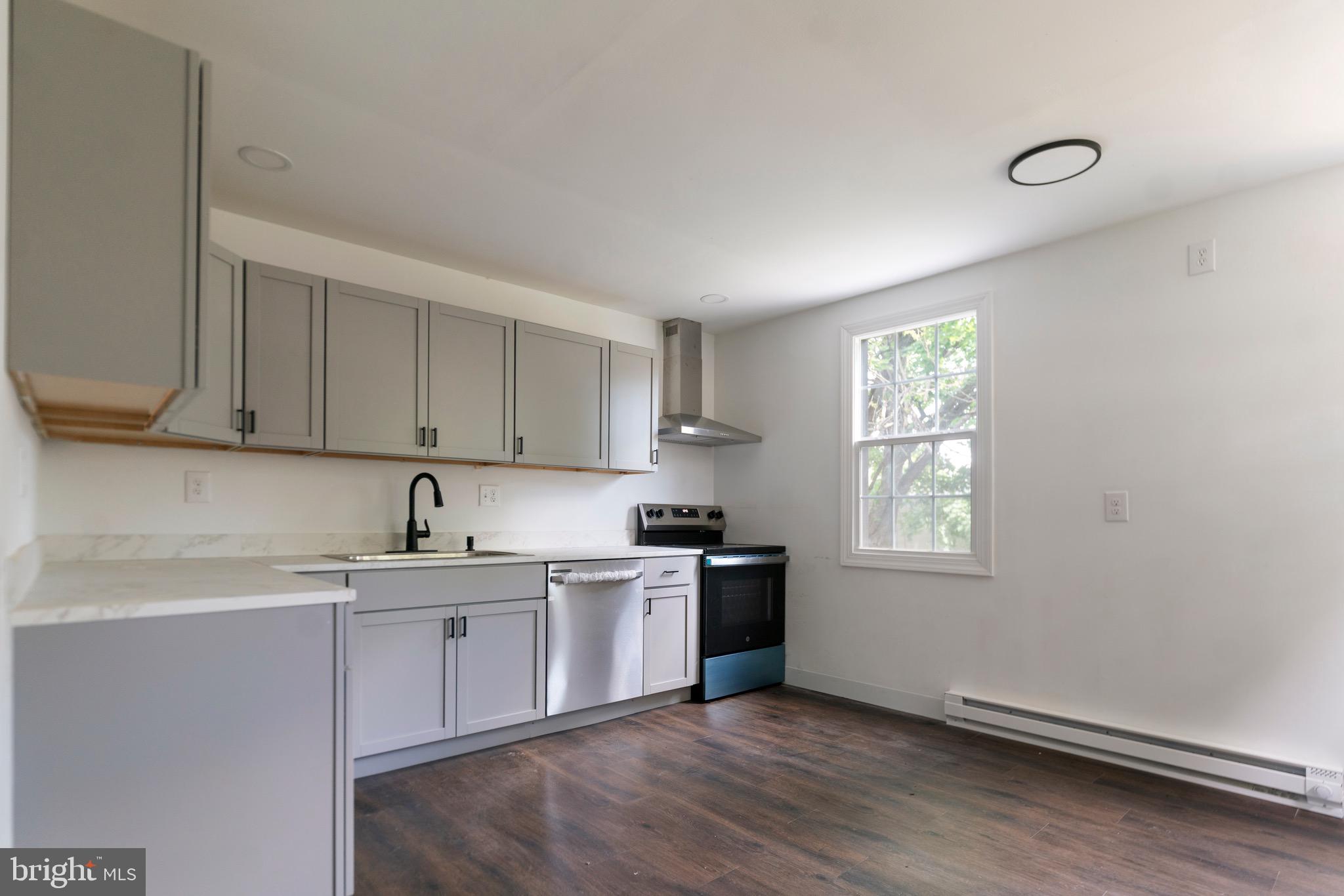 EAST PENNSBORO - Residential