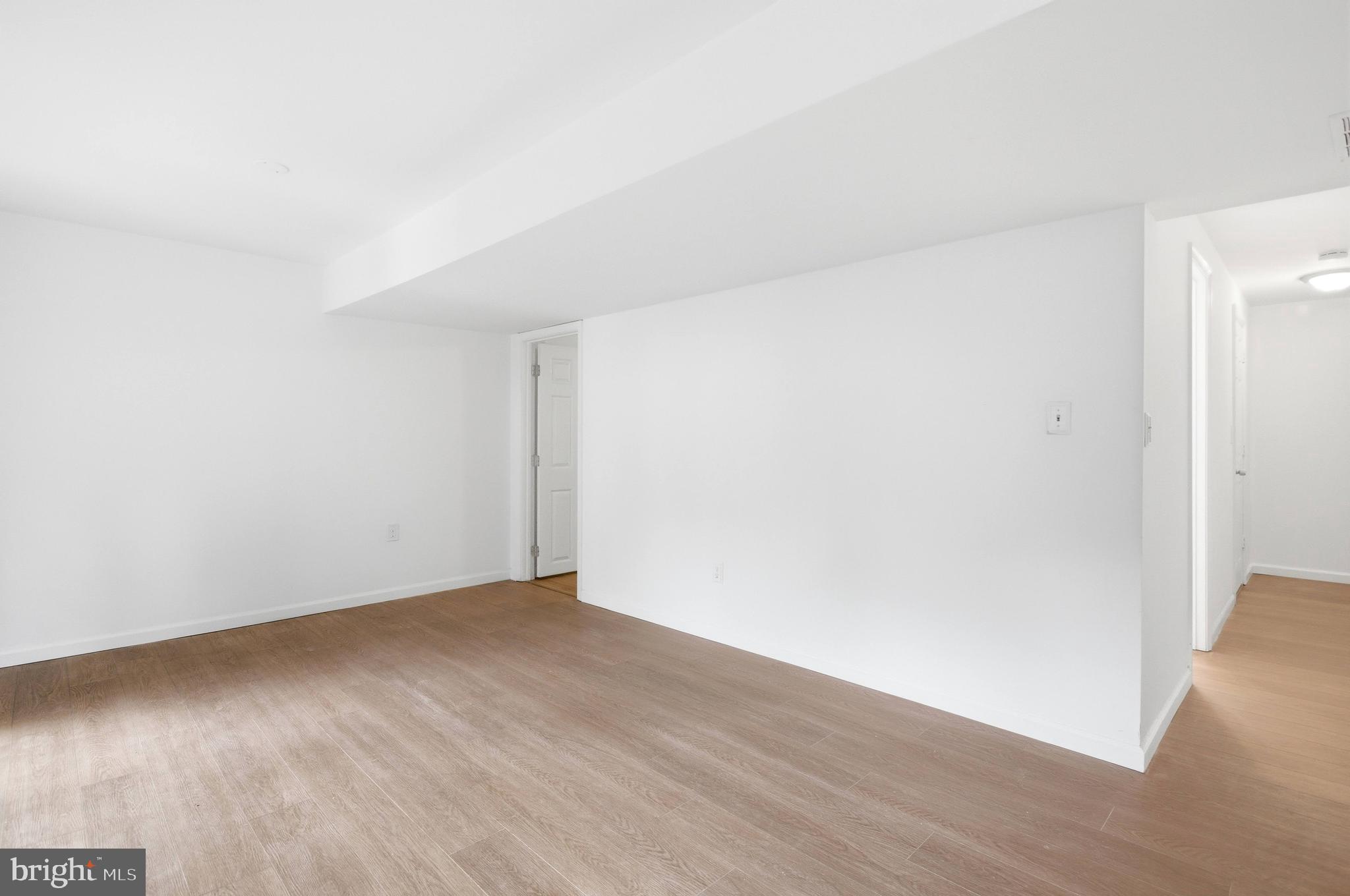 BURKE CENTRE - Residential