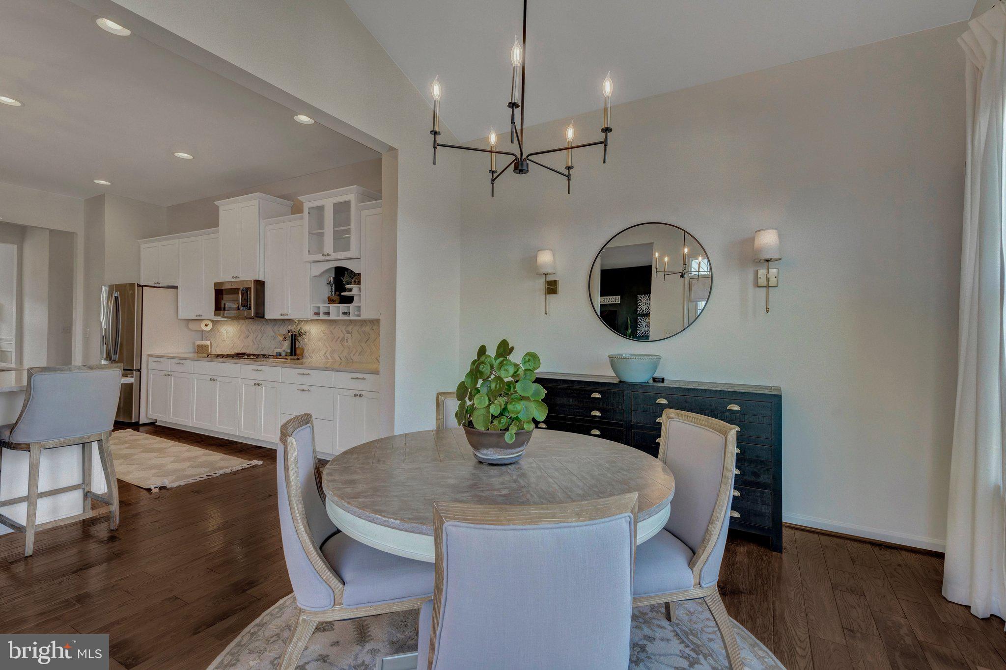 MARBURY - Residential