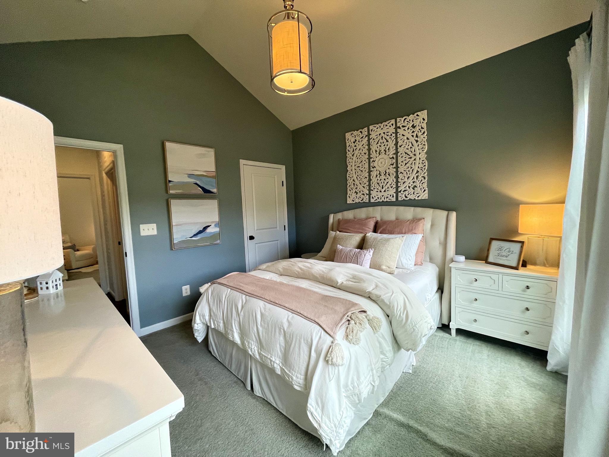 MARBURY - Residential