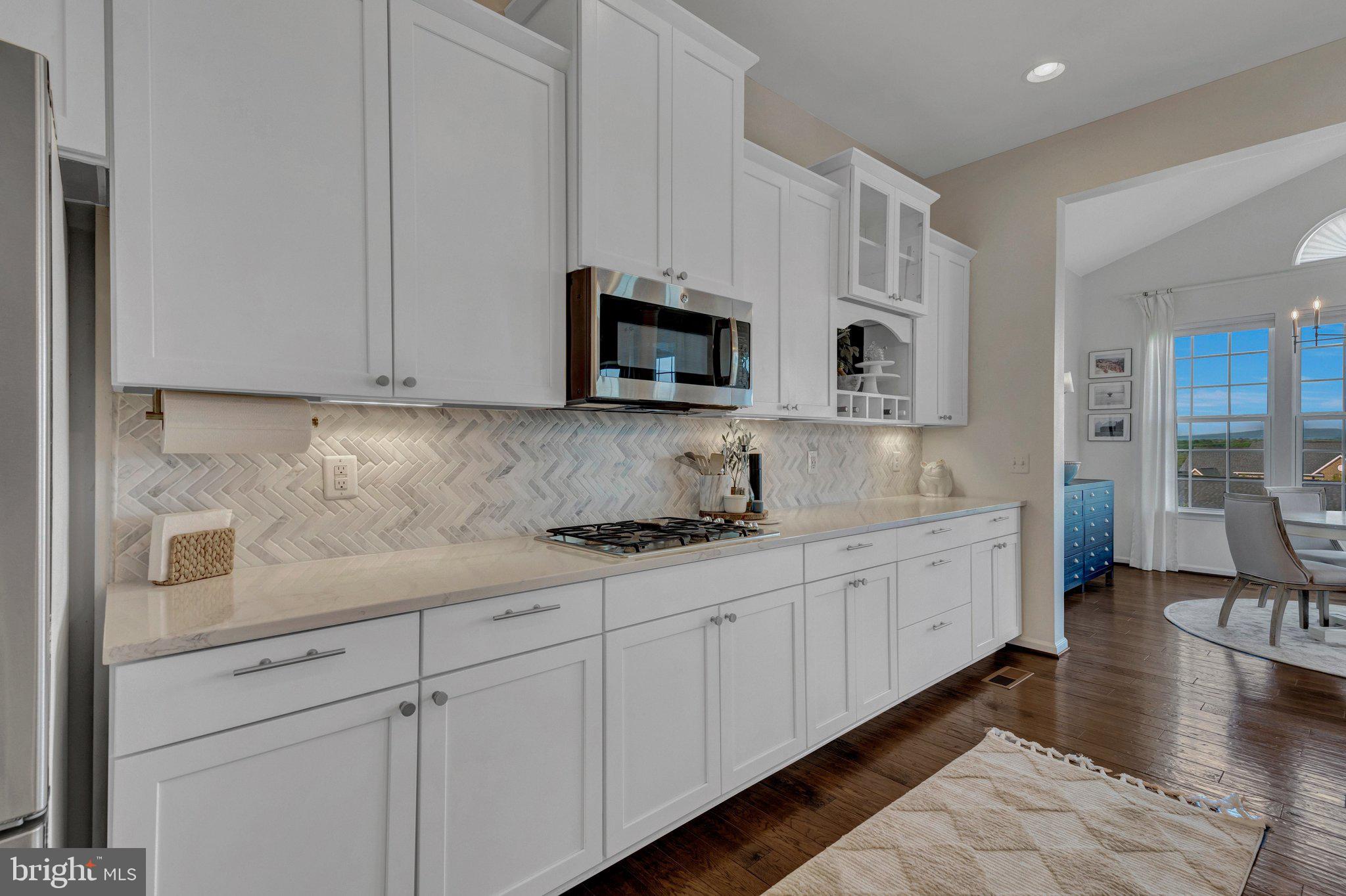 MARBURY - Residential