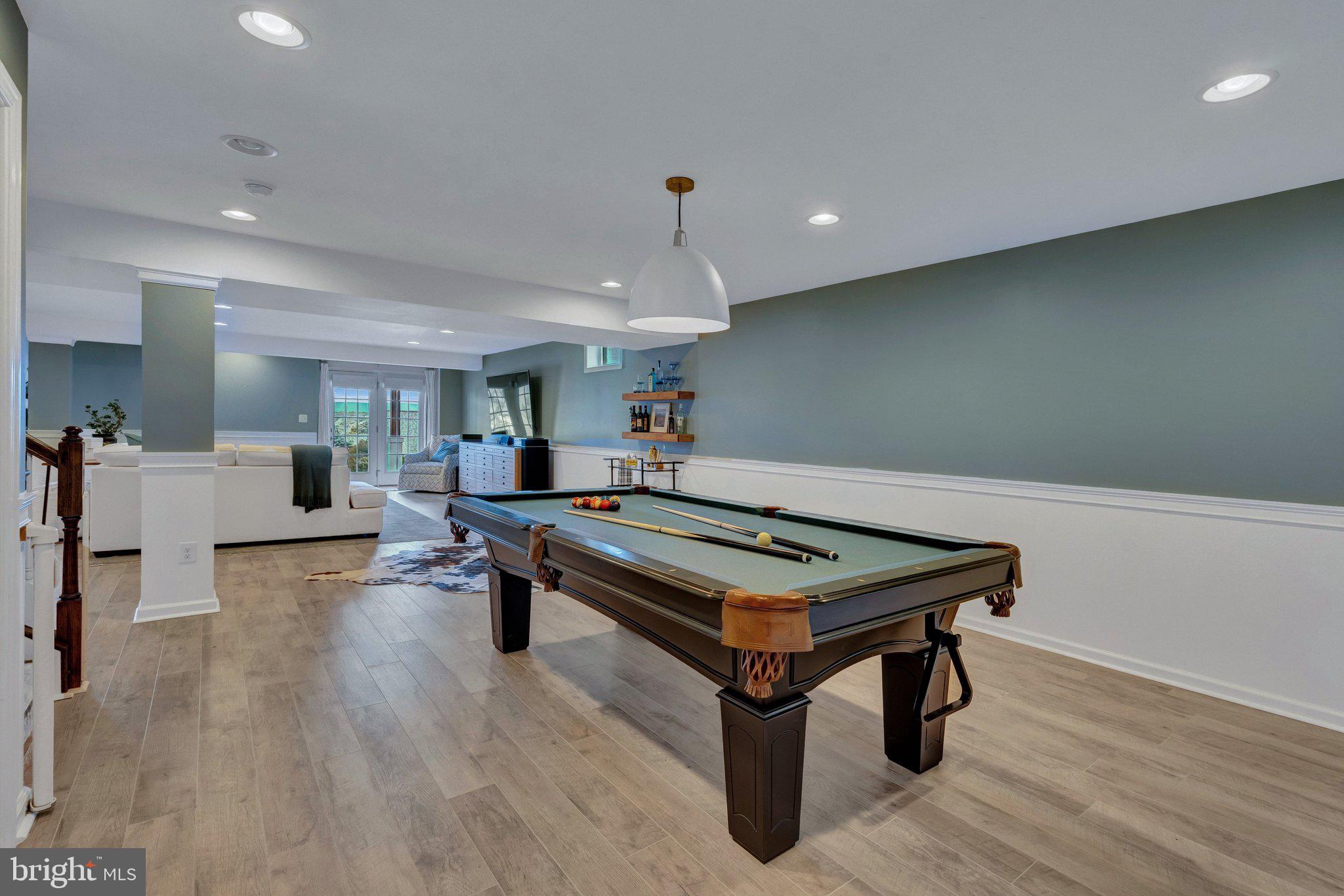 MARBURY - Residential