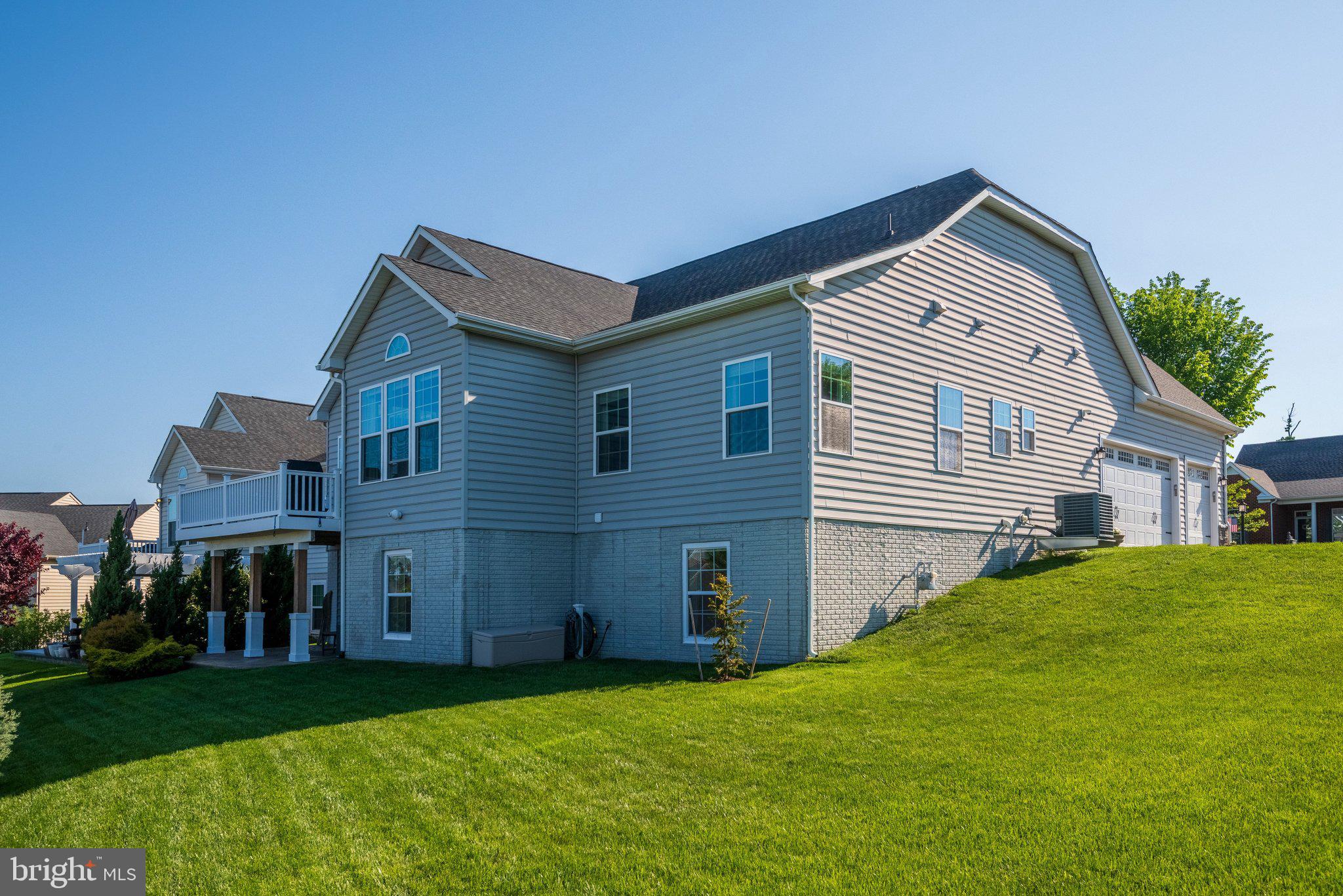 MARBURY - Residential