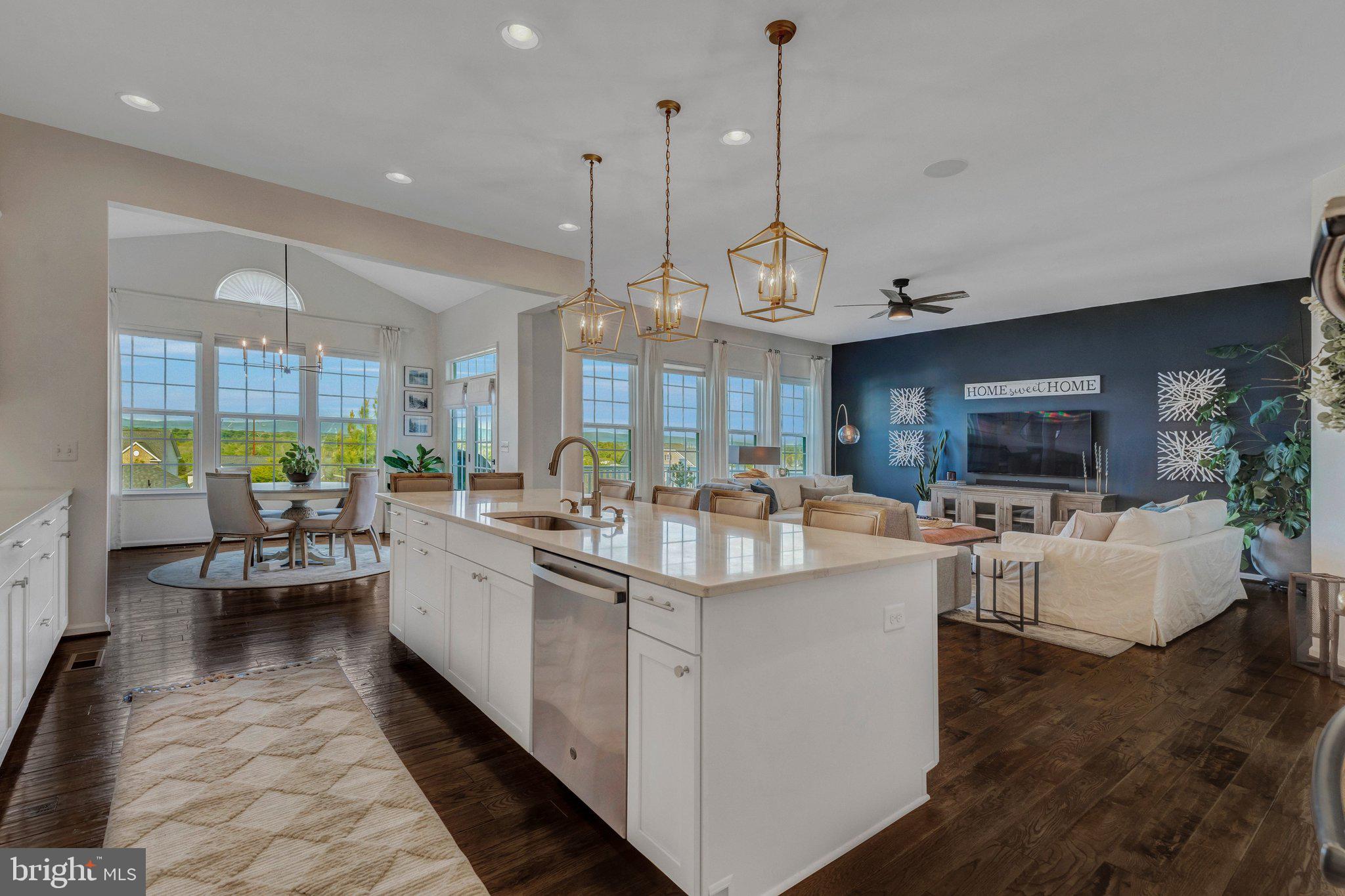 MARBURY - Residential