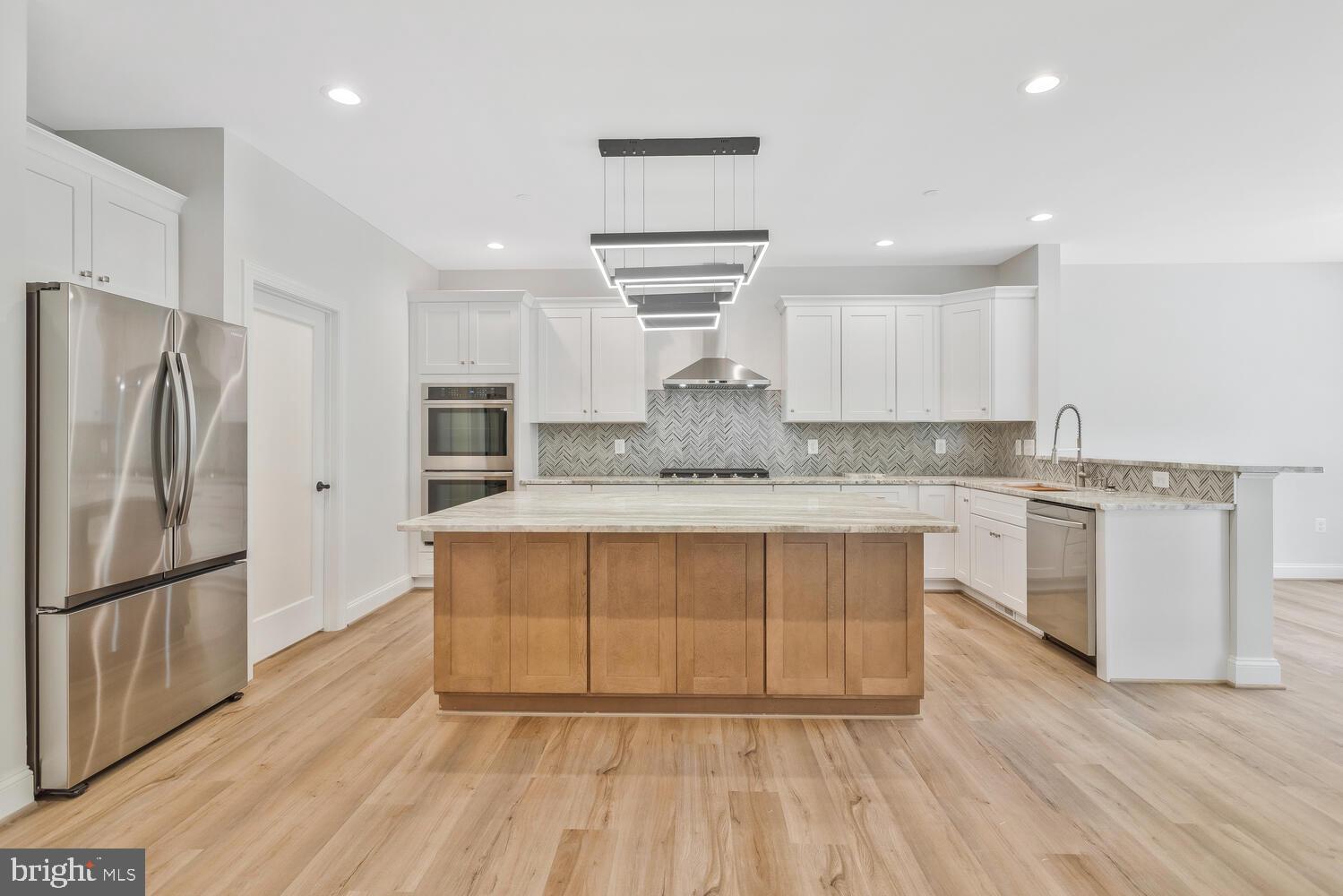 HUNGERFORD - Residential