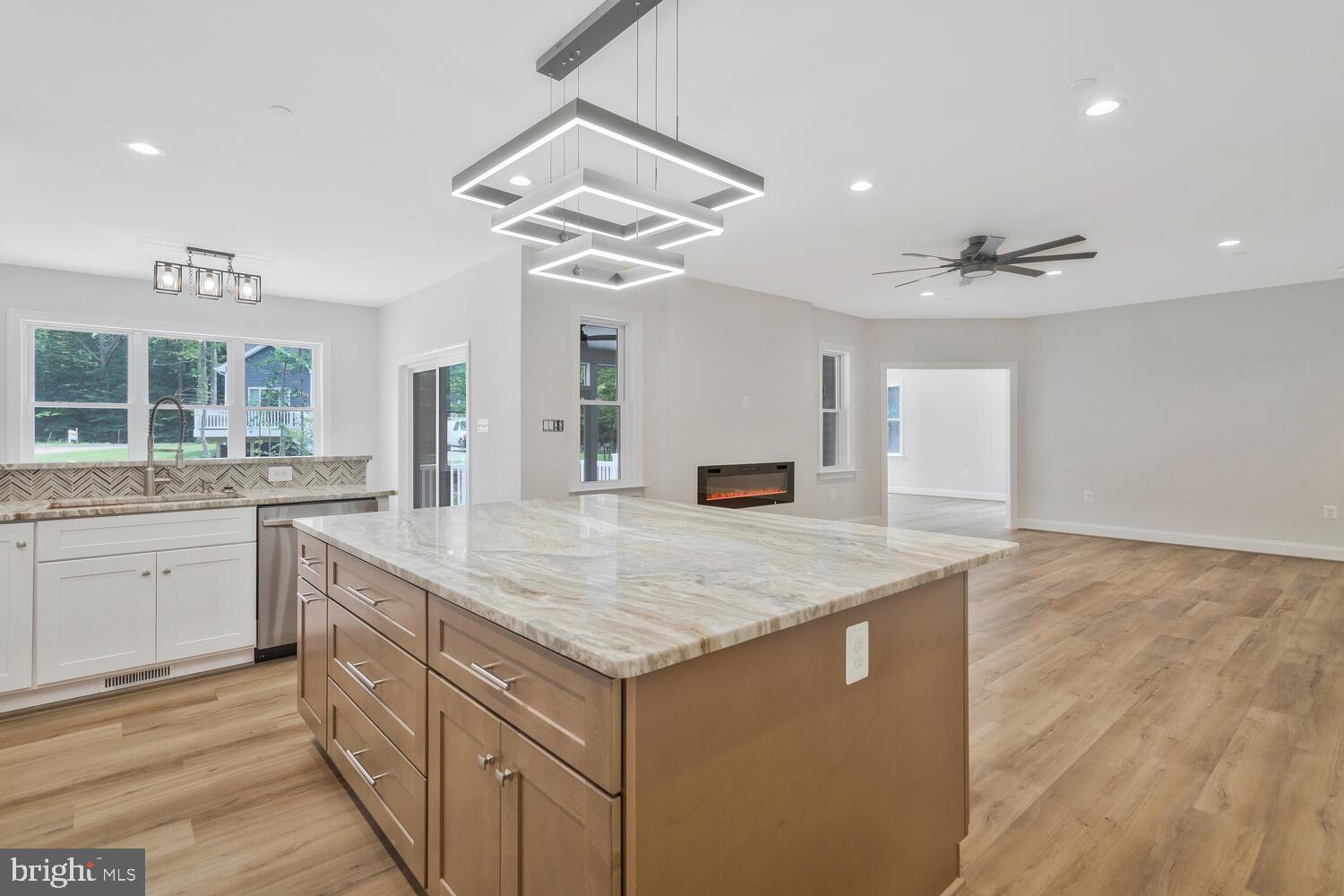 HUNGERFORD - Residential