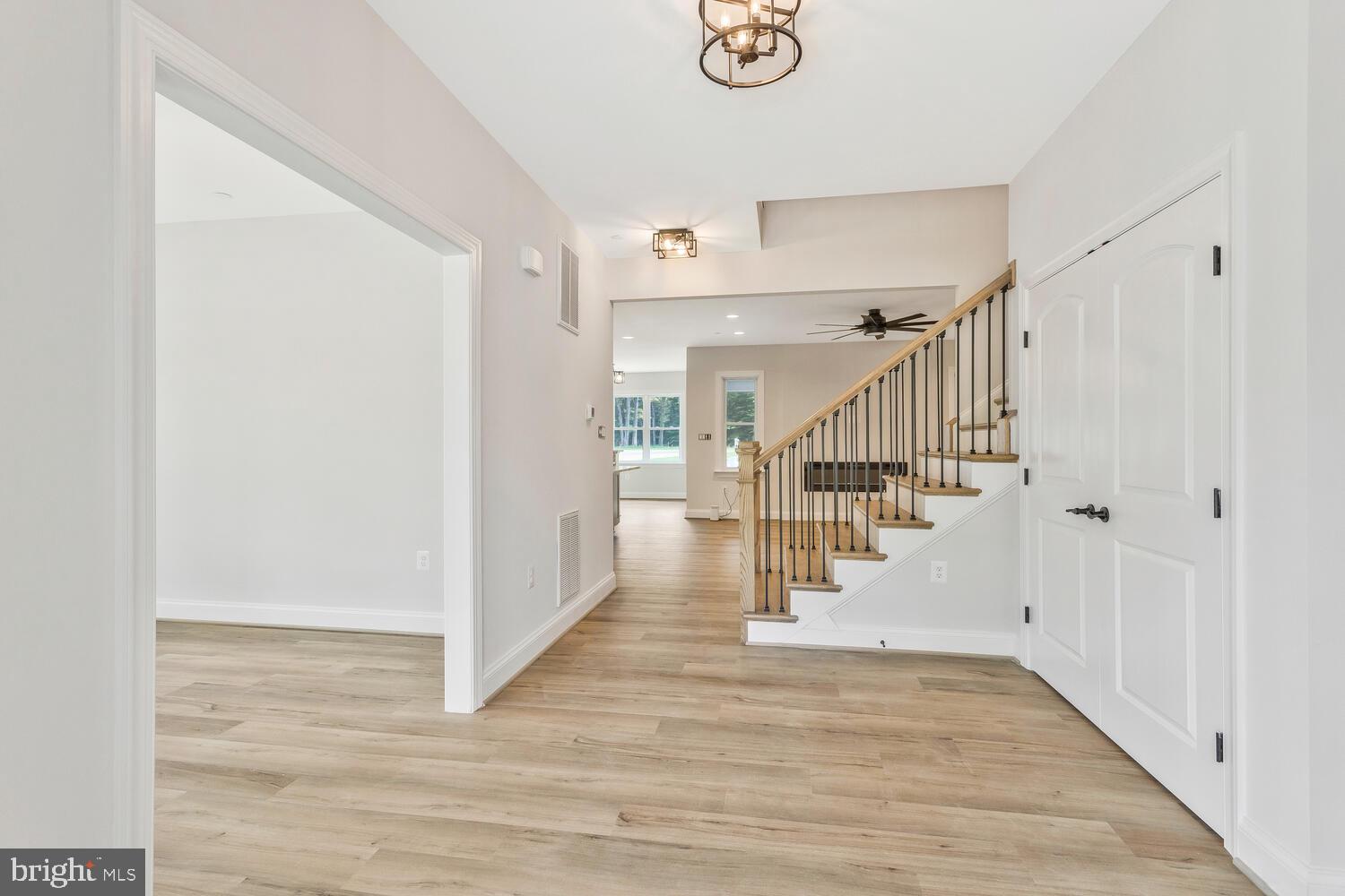 HUNGERFORD - Residential