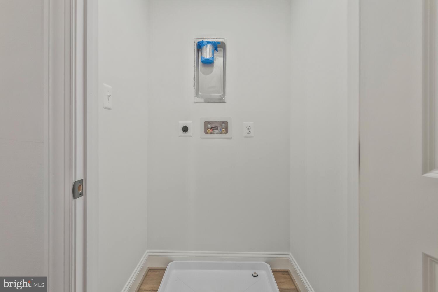 HUNGERFORD - Residential