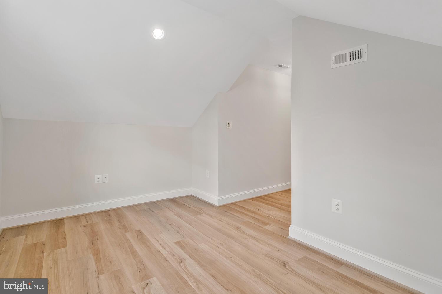 HUNGERFORD - Residential