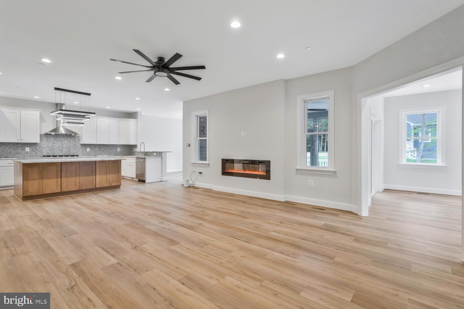 HUNGERFORD - Residential