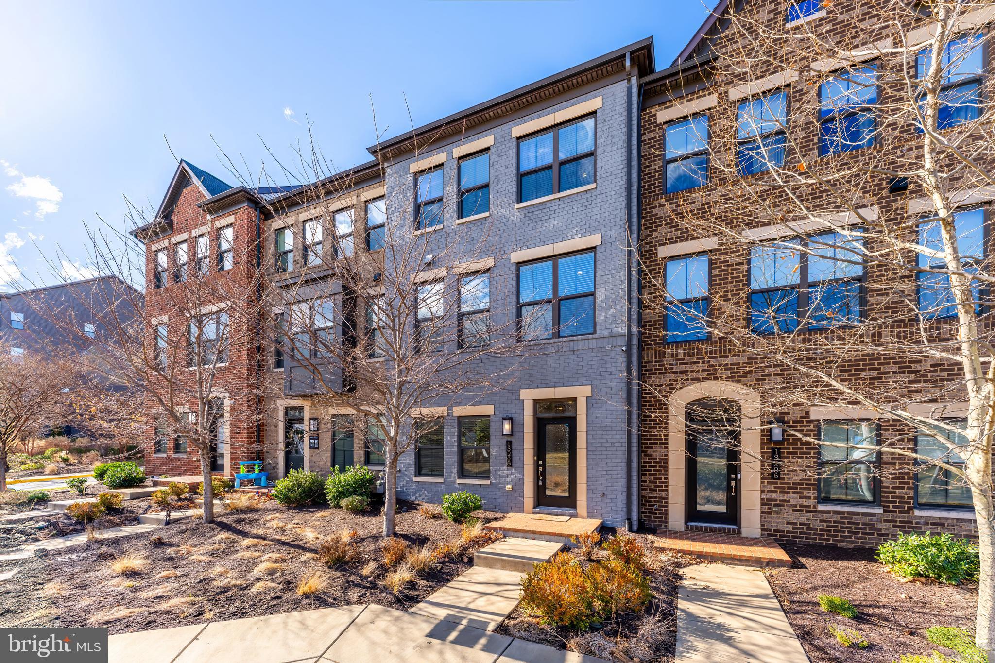 13208 WOODLAND PARK ROAD