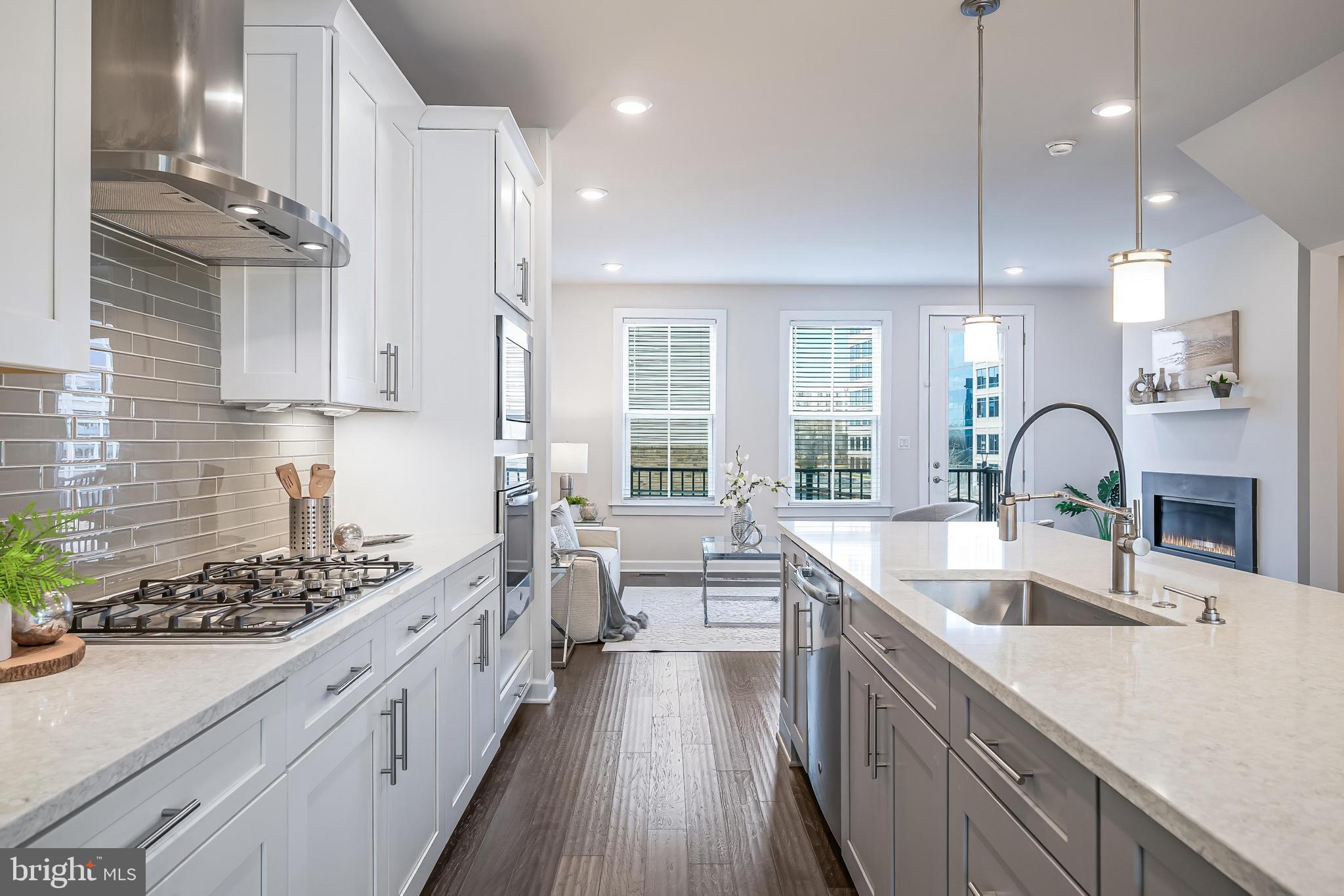 WATERVIEW AT WOODLAND PARK - Residential