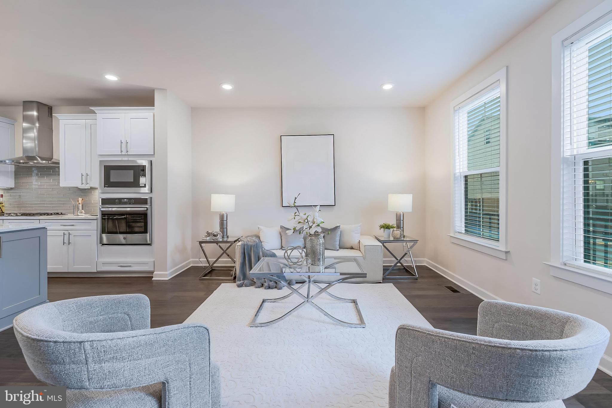 WATERVIEW AT WOODLAND PARK - Residential