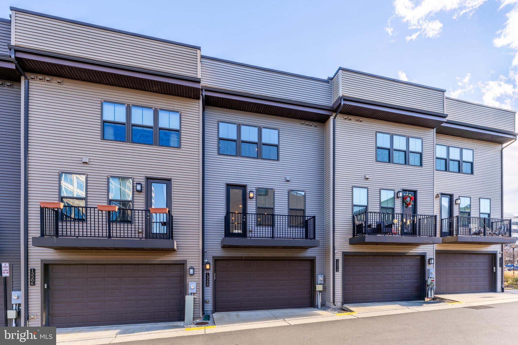 WATERVIEW AT WOODLAND PARK - Residential